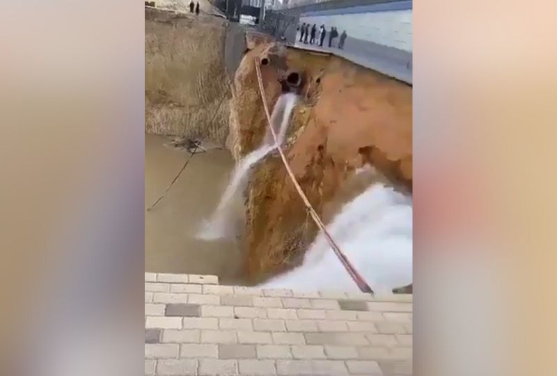 Road collapses after underground water pipe bursts in Riyadh